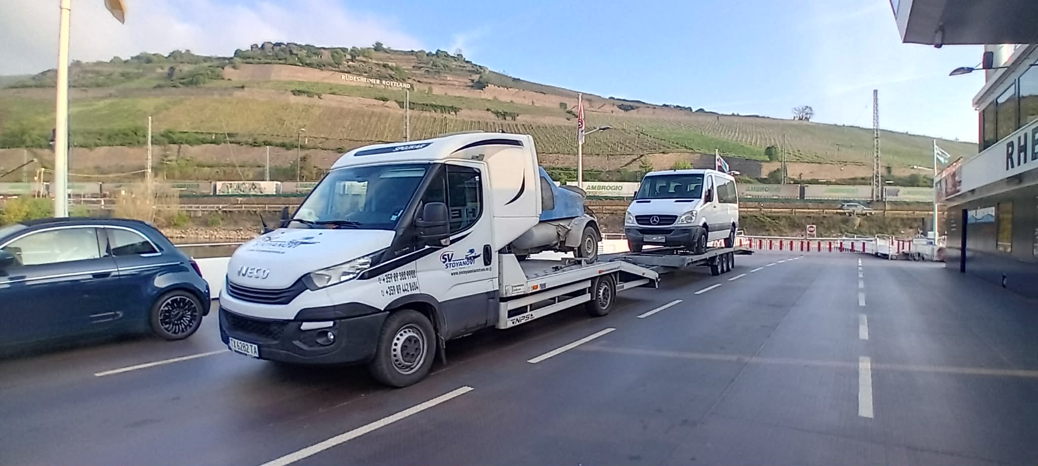 Камион за автотранспорт